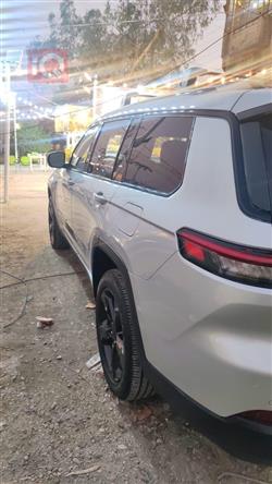 Jeep Grand Cherokee L